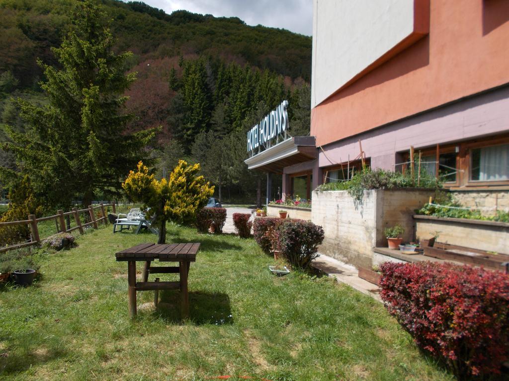 Hotel Holidays Roccaraso Exterior foto