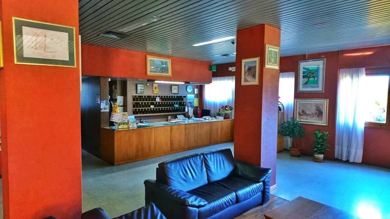 Hotel Holidays Roccaraso Exterior foto